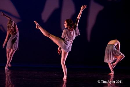 'The Space Between, Before and After', Choreographer: Deborah R. Rosen; Dance Company: Deborah Rosen and Dancers