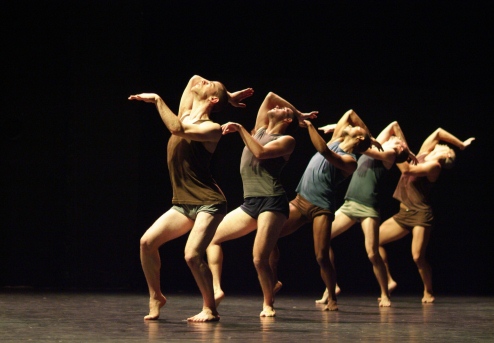 Batsheva Dance Company dancers in 'MAX' by Ohad Naharin