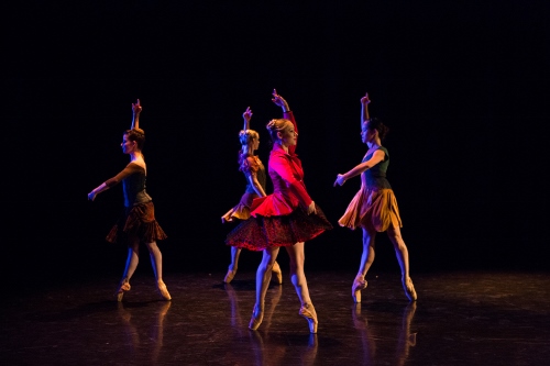 BalletMet dancers in Brian Enos' 'Les Absents'.