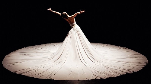 Jessica Lang Dance performing The Calling (excerpt from Splendid Isolation II).