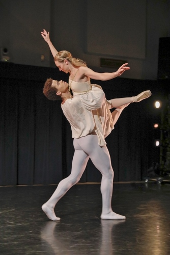 Photo: Harkness Dance Festival: New York Theatre Ballet<br>Antony Tudor's pas de deux from Romeo & Juliet (1943).