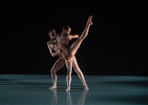 Peridance in 'Dia-Mono-Logues' choreographed by Igal Perry.