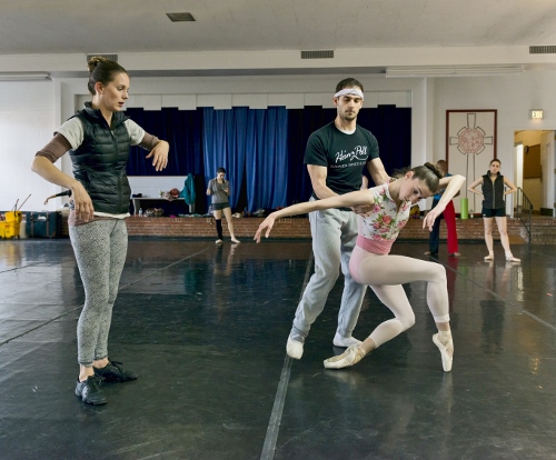 Jill Marlow Krutzkamp rehearsing Verb Ballets' Antonio Morillo and Kelly Korfhage in Adam Hougland’s “K281”.