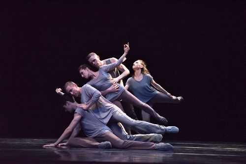 Lar Lubovitch Dance Company in <br>'Something About Night'.