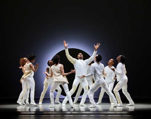 Alvin Ailey American Dance Theater in Jessica Lang's 'EN'.