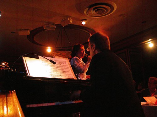 Cristina Fontanelli at Feinstein's at The Regency (Dennis Buck on piano)