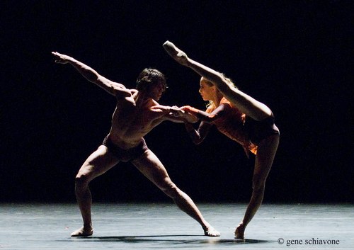 Alicia Amatriain and Jason Reilly (Stuttgart Ballet, NY DEBUT) performing at YAGP 2007 Gala at NY City Center. Photo by Gene Schiavone. 