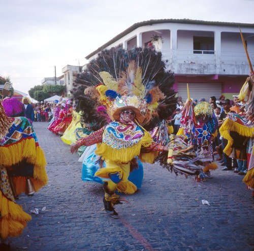 Maracatu Dancing