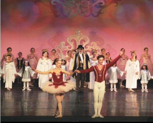 Kat Wildish with The Fokine Ballet Company
