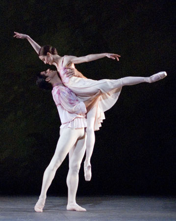 Julie Kent and Marcelo Gomes in 'Theme and Variations'