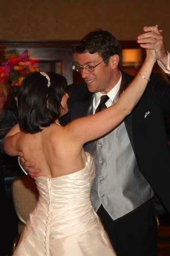 Robert and Sima Abrams' first dance